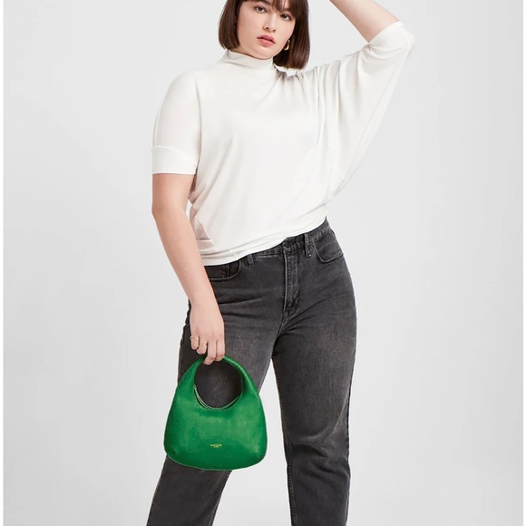 Exclusive Designer Marcella New York - Picture 4 of 5